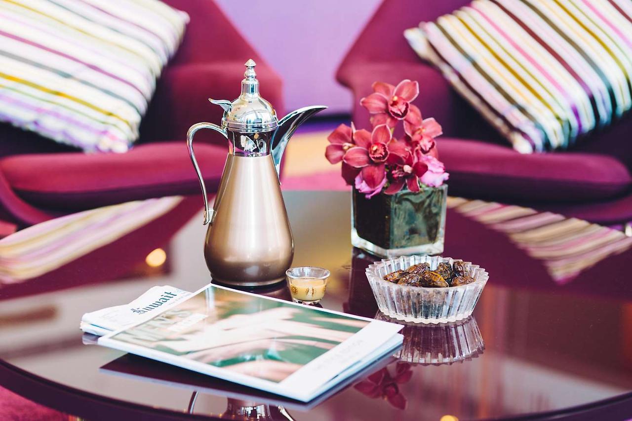 Symphony Style Hotel Kuwait Salmiya 외부 사진 Arabic coffee pot