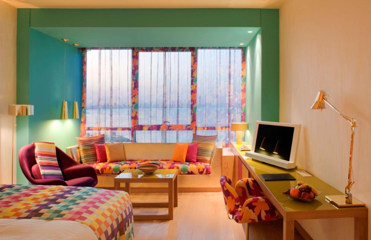 Symphony Style Hotel Kuwait Salmiya 외부 사진 A room at the hotel